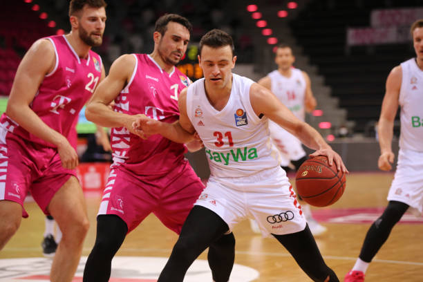 的首次入选 的首次入选