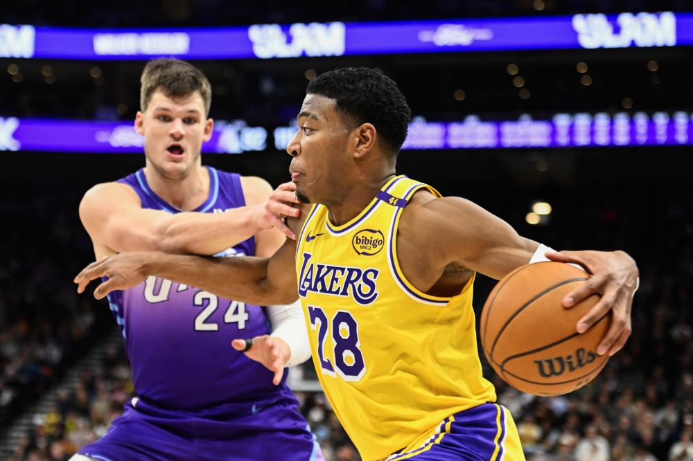 尽管洛夫顿 尽管洛夫顿