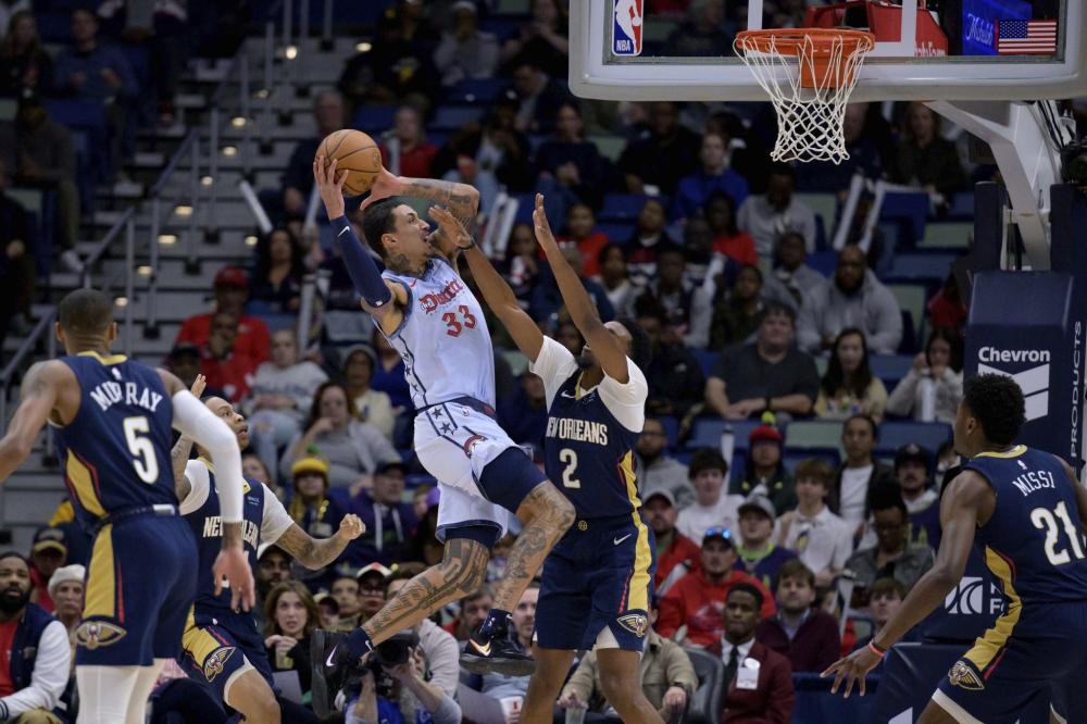 其间的共同 其间的共同