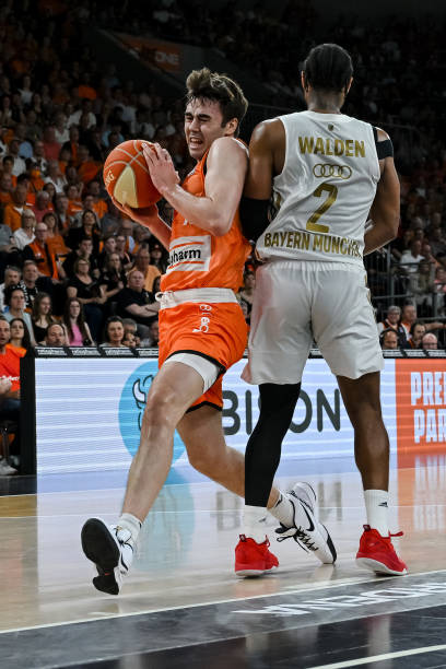 俱乐部高层 俱乐部高层