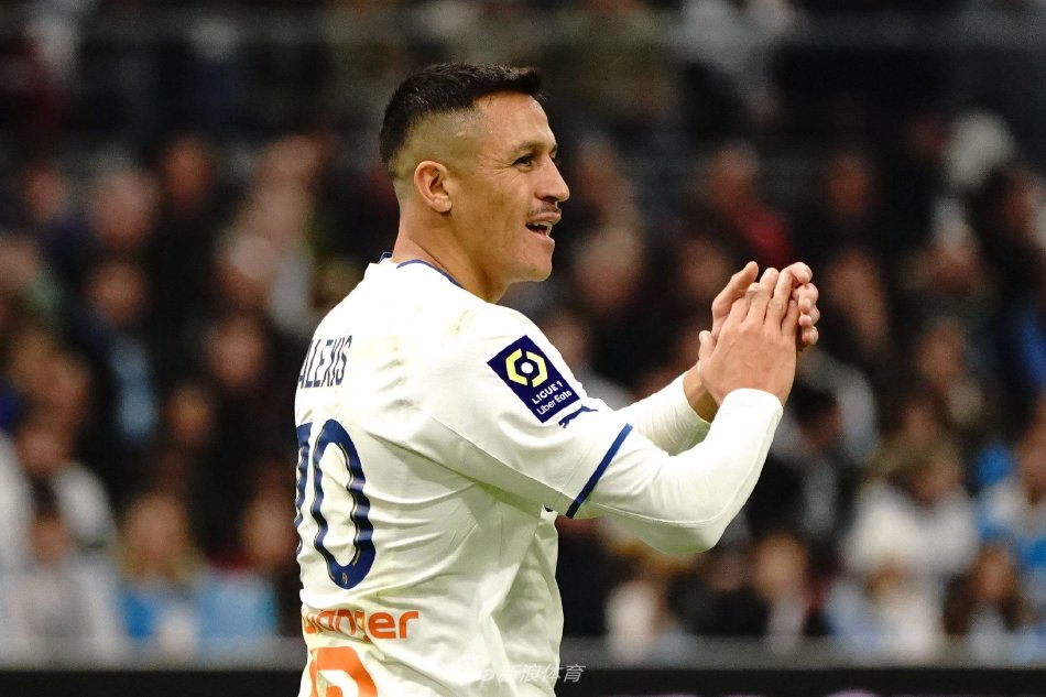 成为全场焦 成为全场焦